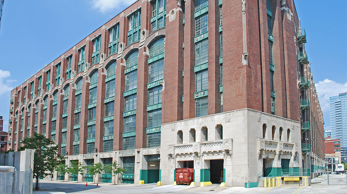 The 6 Largest Data Centers in the World picture: E